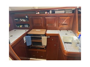 PACIFICO 3 Galley