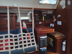 PACIFICO 11 Port side salon with net