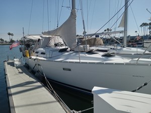PACIFICO 60 At dock