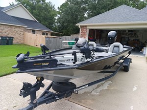 19' Tracker 2018 195 TXW 2 