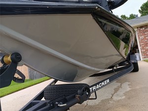 19' Tracker 2018 195 TXW 5 