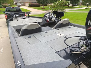 19' Tracker 2018 195 TXW 8 