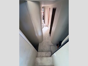 65' Viking 2000 Convertible 21 