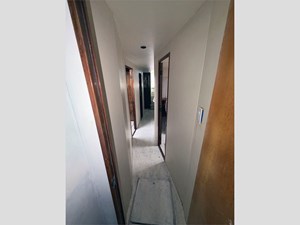 65' Viking 2000 Convertible 29 