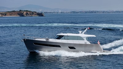 Sea at Last 0 Altima Express Coupe 65 - New