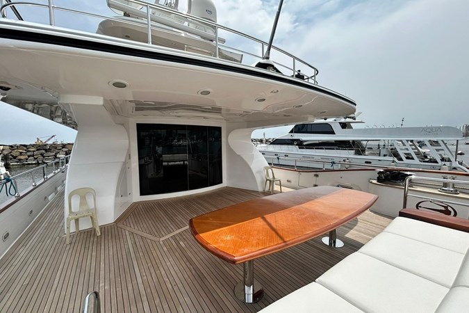 Euroyacht Planet 125S - Main deck's Aft area