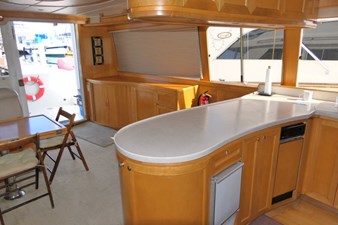JOURNEY 11 Salon Aft Port