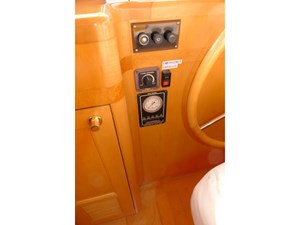 JOURNEY 23 Pilothouse Tank Tender