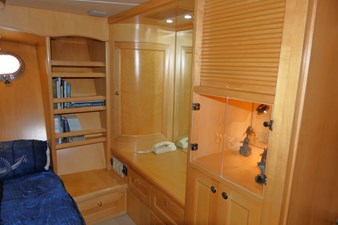 JOURNEY 33 Master Cabinets