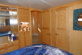 JOURNEY 35 Master inboard Fwd