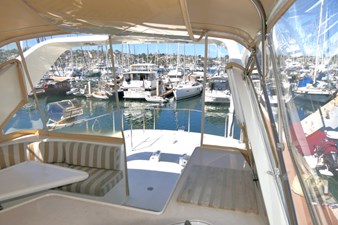 JOURNEY 56 Flybridge Aft Stbd