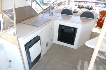 JOURNEY 59 Flybridge utilities