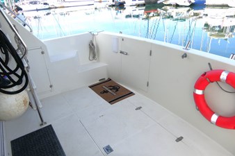 JOURNEY 77 Cockpit Stbd