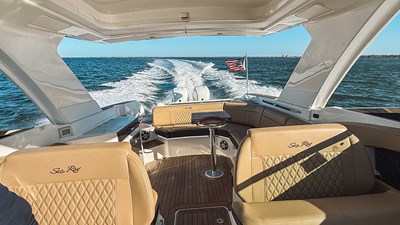 BLONDIE 5 Cockpit looking aft