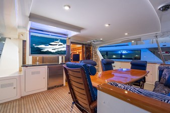 MAHANA  2001 WEST BAY Sonship Motor Yacht Yacht MLS #458287 3