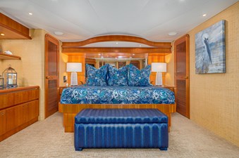 MAHANA  17 MAHANA  2001 WEST BAY Sonship Motor Yacht Yacht MLS #458287 17