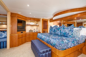 MAHANA  19 MAHANA  2001 WEST BAY Sonship Motor Yacht Yacht MLS #458287 19