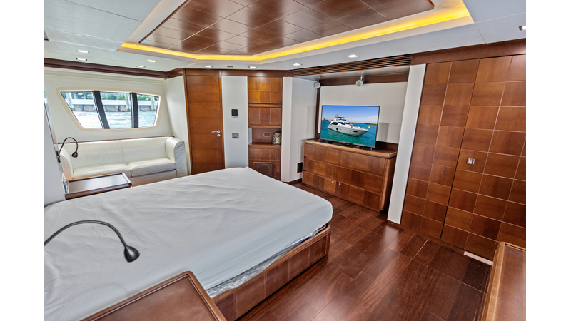 KNOT WOKE - Yacht for sale