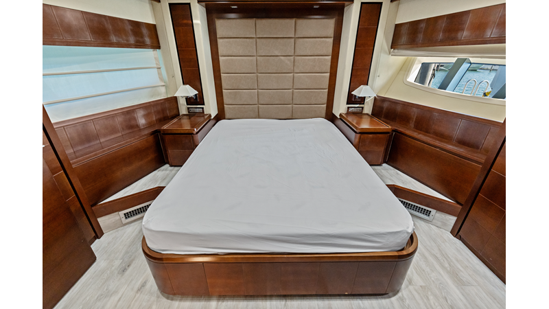 KNOT WOKE - Yacht for sale