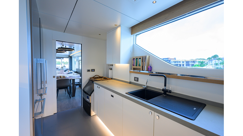 C3 - Yacht for sale