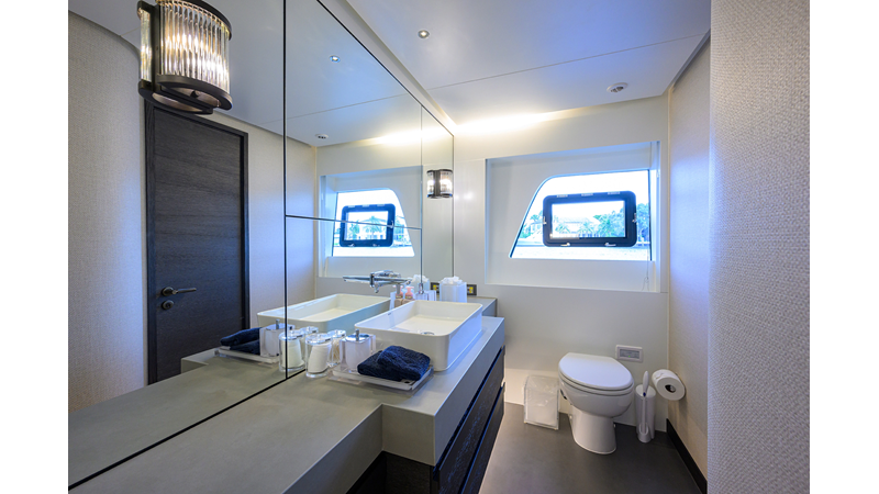 C3 - Yacht for sale