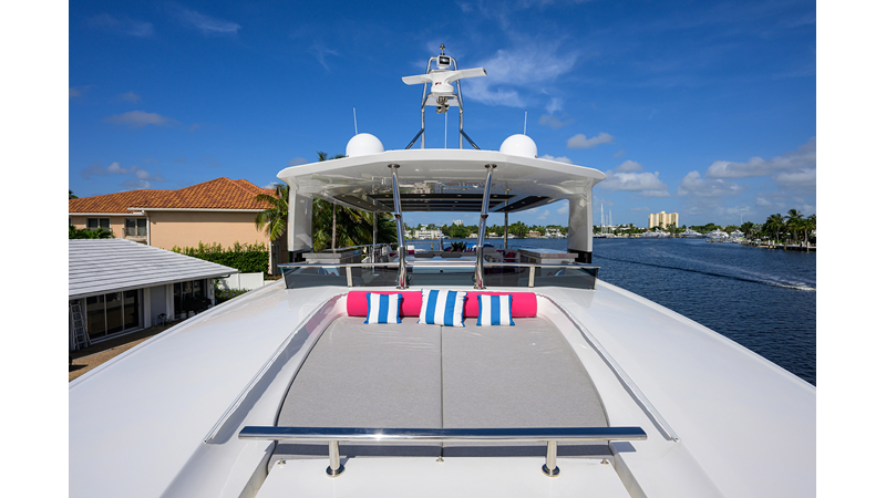 C3 - Yacht for sale