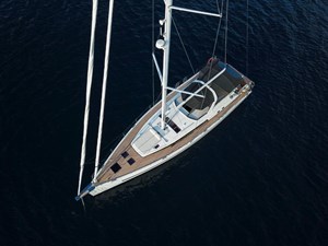 Beneteau Oceanis Yacht 62 2 
