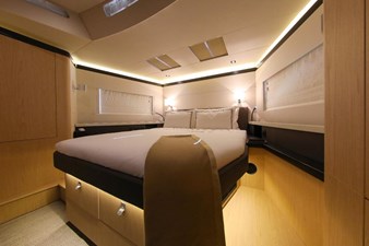 Beneteau Oceanis Yacht 62 7 