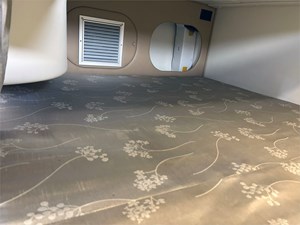 28' Rinker 2011 280 23 