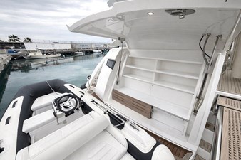Sunseeker Manhattan 68 2 