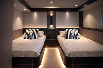 Sunseeker Manhattan 68 17 