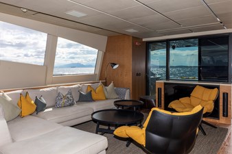 GRACE 19 Pershing108livingroom