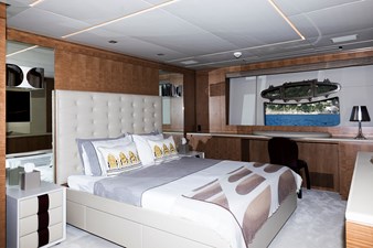 GRACE 22 Pershing108maincabin