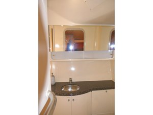 WINE DOWN 16 Head Vanity