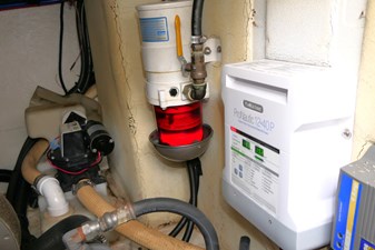 WINE DOWN 56 Engine room charger