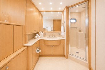 FAVOR 27 025 Lower Deck Forward Port VIP Guest Stateroom Ensuite 