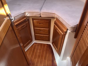 LIBERTY 22 Forward stateroom
