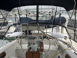 LIBERTY 23 Cockpit aft