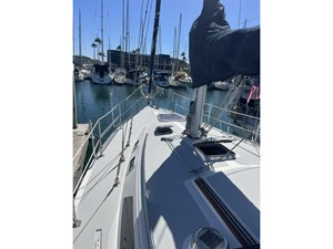 LIBERTY 33 Port deck