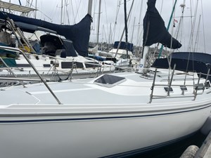 LIBERTY 35 Foredeck