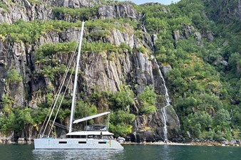 Lagoon 620 Essence 4 