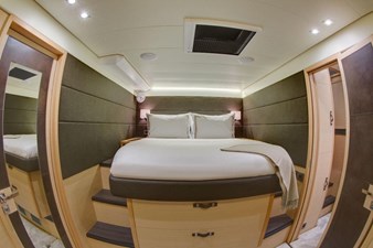 Lagoon 620 Essence 16 