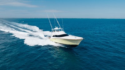 QUEEN BEE 13 QUEEN BEE 2026 GARLINGTON 71' Flybridge Sport Fisherman Yacht MLS #458377 13