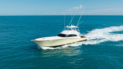 QUEEN BEE 12 QUEEN BEE 2026 GARLINGTON 71' Flybridge Sport Fisherman Yacht MLS #458377 12
