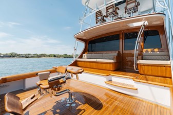 QUEEN BEE 2026 GARLINGTON 71' Flybridge Sport Fisherman Yacht MLS #458377 3