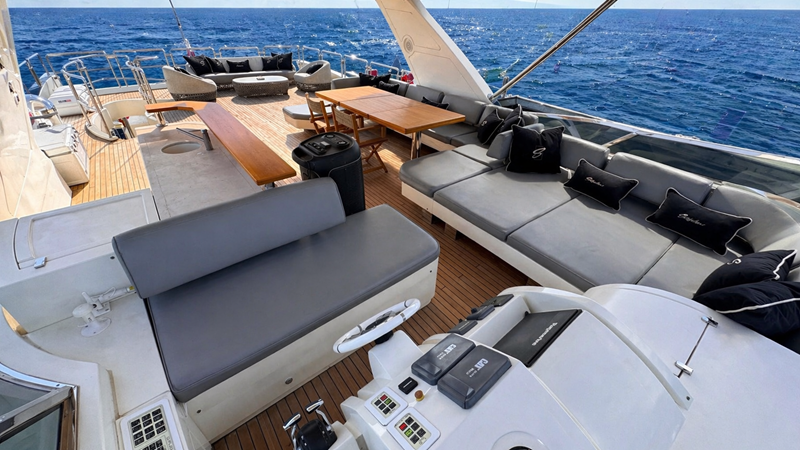 SATISFACTION - Yacht à vendre