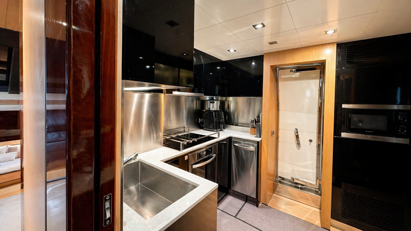 SATISFACTION - Yacht à vendre