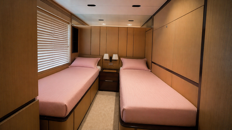 SATISFACTION - Yacht à vendre