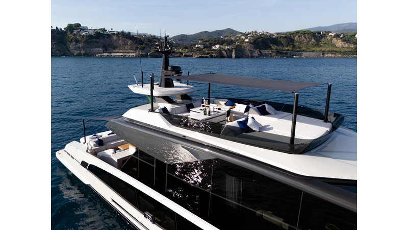 X90 FAST - Yacht zu verkaufen