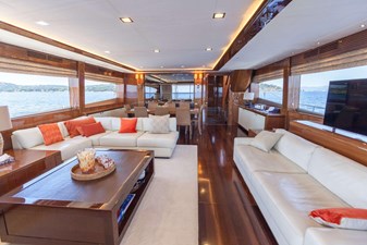 Mira 7 Main Saloon with Pop up TV